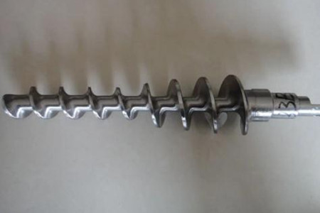 新型注塑機(jī)螺桿的結(jié)構(gòu)、應(yīng)用和選用