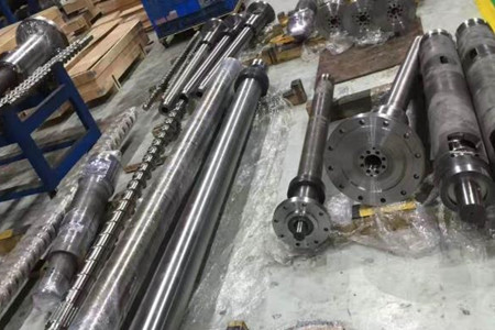 注塑機(jī)螺桿的工作原理、維護(hù)與常見問題
